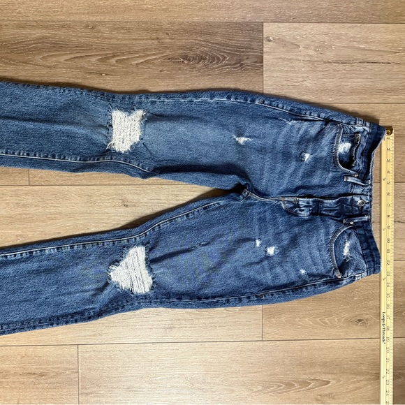 Good American Good Boy Blue Straight Leg Jeans - Picture 6 of 11